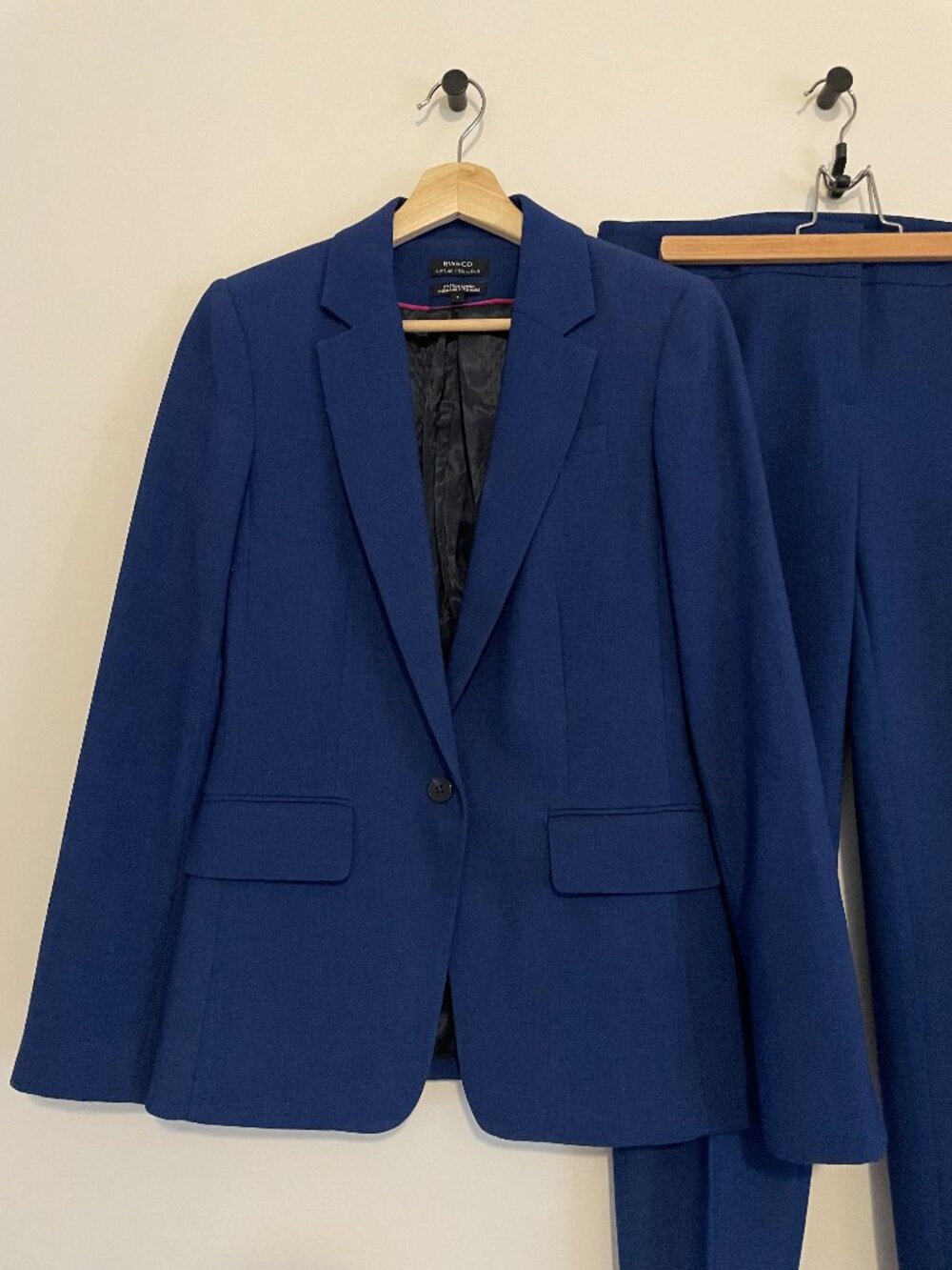 RW&CO Blue Suit Set (Blazer + Pants) - Excellent Condition (Size 4)